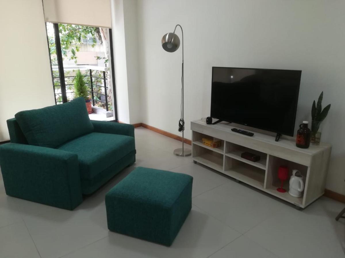 ブエノスアイレスDepartamento En Recoleta Excelenteアパートメント エクステリア 写真